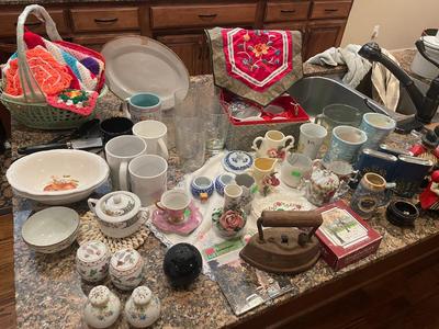 Kitchen Island Lot
