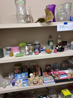 Candles, Vases and Laundry Room Lot