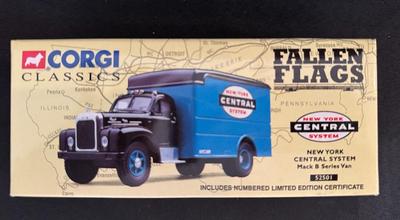 Corgi Classics Fallen Flags New York Central System Mack B Series Van 52501