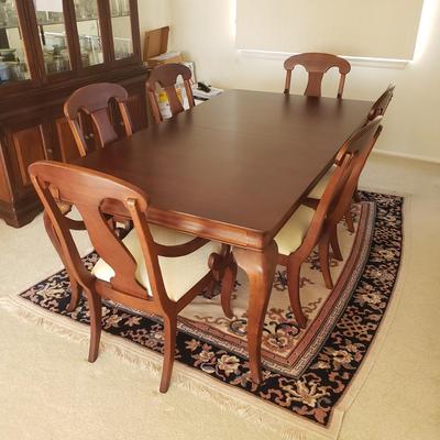 LOT 1: American Drew Dining Set-6 Chairs, Table & Table Protector