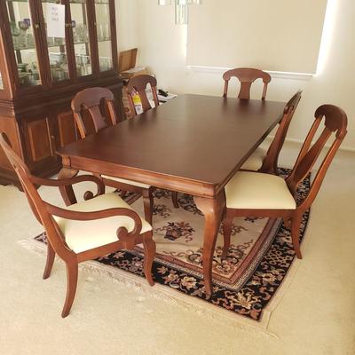 LOT 1: American Drew Dining Set-6 Chairs, Table & Table Protector