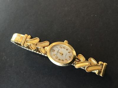 Sale Photo Thumbnail #89: Needs Batteries