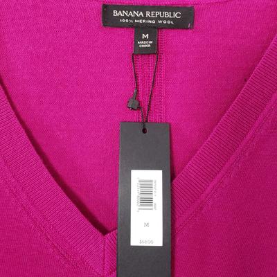 LOT 8Z: 13 New with Tags Tops-Banana Republic, Topshop & More