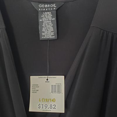 LOT 8Z: 13 New with Tags Tops-Banana Republic, Topshop & More