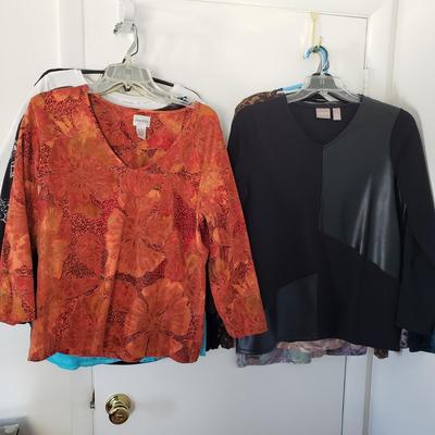 LOT 11Y: (17) Chico's Shirts Size 1-2