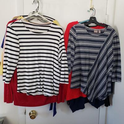 LOT 12Y: (16) Chico's Tops Size 1-2