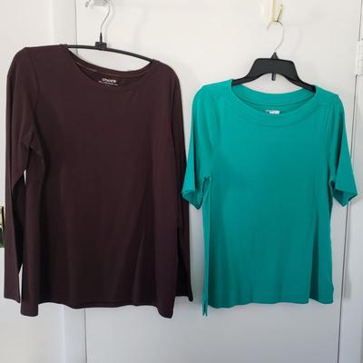 LOT 16Y: (11) New with Tags Chico's Basic Tops