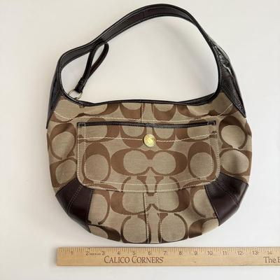 Sale Photo Thumbnail #192