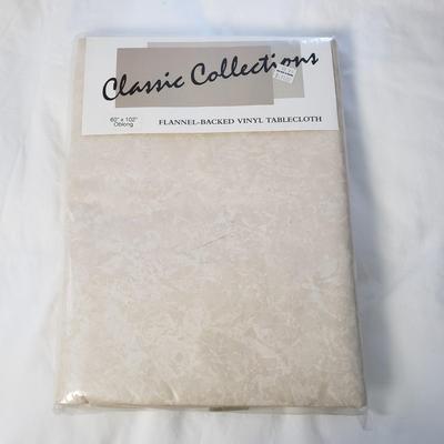 LOT 43Y: Assortment of New Table Linens, Cotton Sheet Set & More