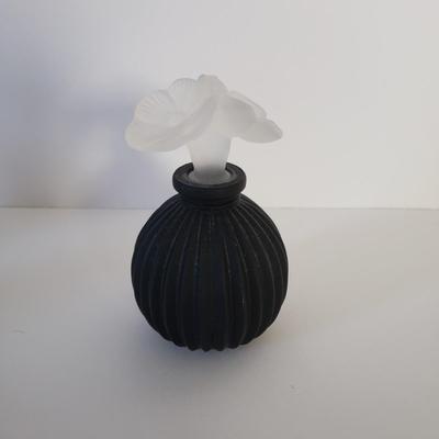 LOT 47Y: Lancome Tresor, Halston & Bleck Satin Perfume Bottle (empty)