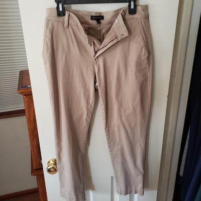 LOT 50Z: Closet Full of 100 Pairs of Pants-Some New with Tags