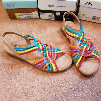 LOT 56Z: Ladies Strappy & Colorful Sandals Size 9-10