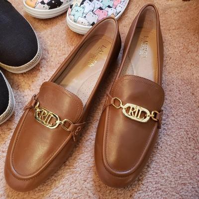 LOT 57Z: Comfort Slip On Shoes with New Ralph Lauren Loafers Size 9-10