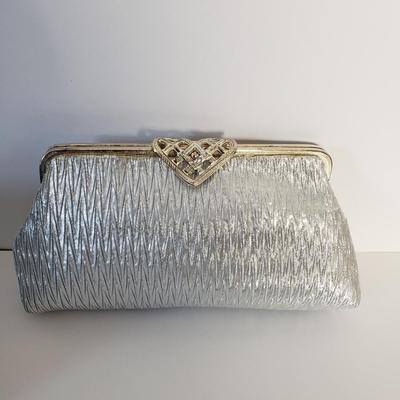 LOT 59Y: Vintage Evening Bag Collection