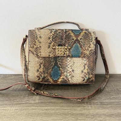 LOT 64: Faux Alligator / Snakeskin Bags: London Fog, Marc Fisher & Rachel Roy