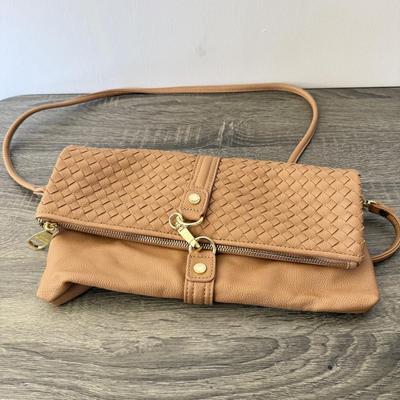 LOT 66: Brown Handbags: NWT Nordstrom, Steve Madden & Quilted