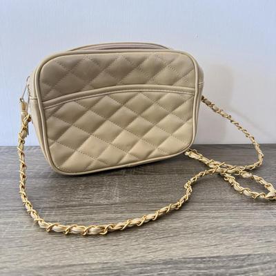 LOT 66: Brown Handbags: NWT Nordstrom, Steve Madden & Quilted