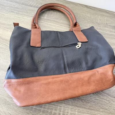 LOT 67D: Purses: Joy Mangano, Giani Bernini & Janey Jane