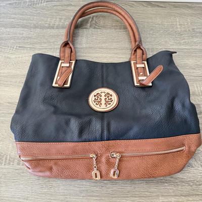 LOT 67D: Purses: Joy Mangano, Giani Bernini & Janey Jane