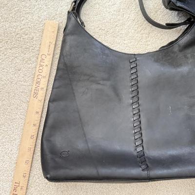 LOT 71D: Black Handbags: Steve Madden, Børn & Guess