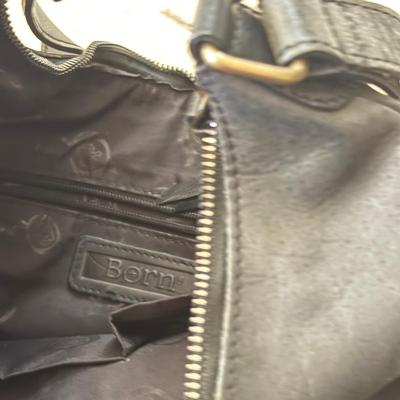 LOT 71D: Black Handbags: Steve Madden, Børn & Guess