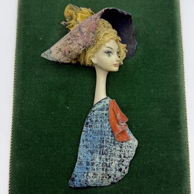 Sale Photo Thumbnail #102