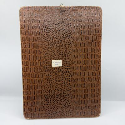 LOT 72D: Vintage Lo Scricciolo (T. Moretto) Woman Porcelain Sculpture Hand Made in Italy