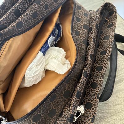 LOT 77L: Kathy Van Zeeland Overnight Bag & Jackson Slim Briefcase