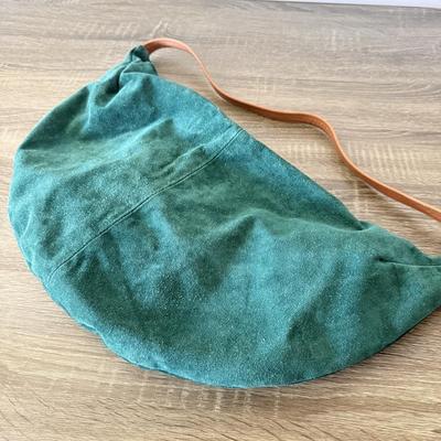 LOT 78L: Aldo Rainbow Glitter Purse, Navy Amanda Smith Shoulder Bag, Preivew Collection Purse & Green Hobo Shoulder Bag