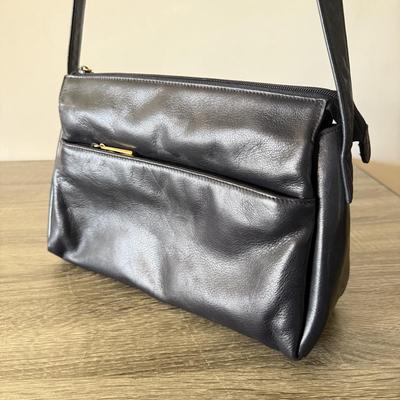 LOT 78L: Aldo Rainbow Glitter Purse, Navy Amanda Smith Shoulder Bag, Preivew Collection Purse & Green Hobo Shoulder Bag