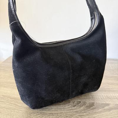 LOT 79L: Black Bags: Adrienne Vittandini, Liz Claiborne, Carlo D'Santi & Nordstrom