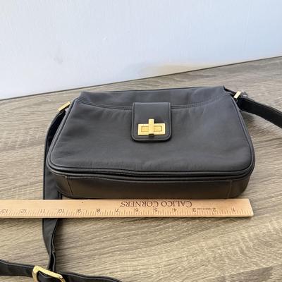 LOT 79L: Black Bags: Adrienne Vittandini, Liz Claiborne, Carlo D'Santi & Nordstrom