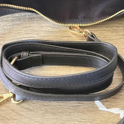 LOT 79L: Black Bags: Adrienne Vittandini, Liz Claiborne, Carlo D'Santi & Nordstrom