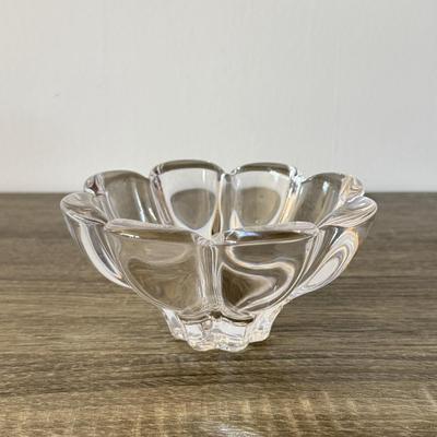 LOT 86F: Crystal Snake, Fenton Glass Swan & Two Candy Bowls