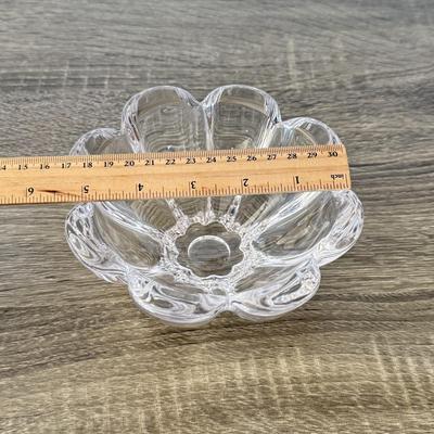 LOT 86F: Crystal Snake, Fenton Glass Swan & Two Candy Bowls