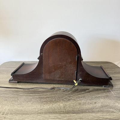LOT 89F: Vintage Revere Clock Co Telechron Two Chime Mantel Clock