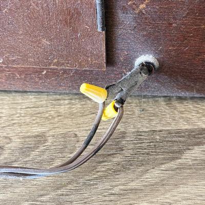 LOT 89F: Vintage Revere Clock Co Telechron Two Chime Mantel Clock