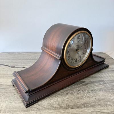 LOT 89F: Vintage Revere Clock Co Telechron Two Chime Mantel Clock