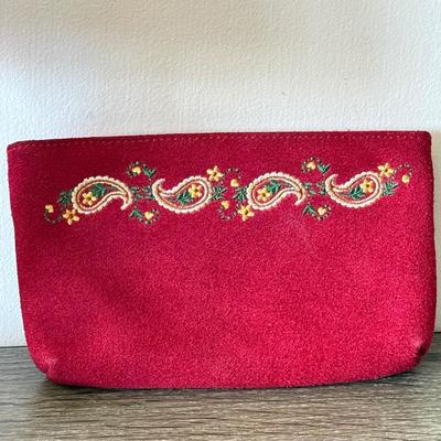 LOT 92F: Vintage Glass Shade Lamp, Abalone Fish, Magnifying Glass & More