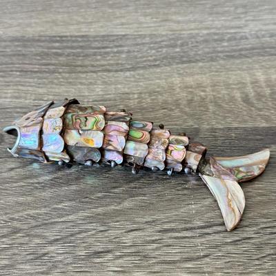 LOT 92F: Vintage Glass Shade Lamp, Abalone Fish, Magnifying Glass & More