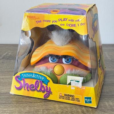 LOT 97K: Tiger Electronics / Hasbro Lemon Drop Shelby w/ Box & Limited Edition Autumn Furby
