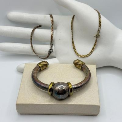 Sale Photo Thumbnail #365