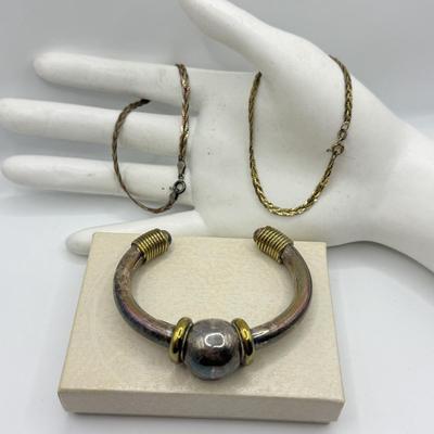 Sale Photo Thumbnail #381