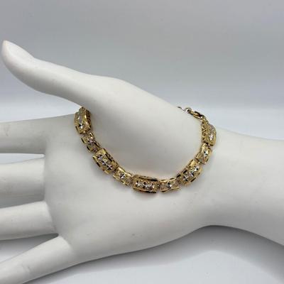 LOT 103J: 10k Gold Bracelet (7.26g)