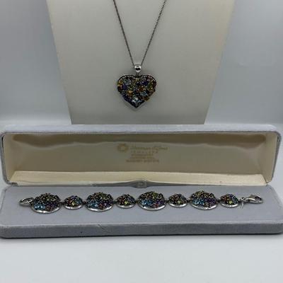 Sale Photo Thumbnail #408