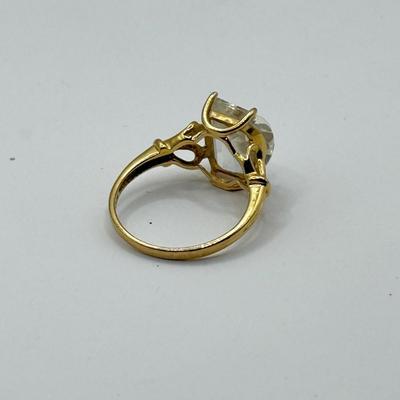 LOT 108J: SCBS 14k Gold Ring size 8 (3.7g)
