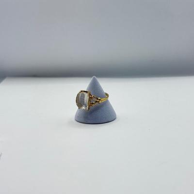 LOT 108J: SCBS 14k Gold Ring size 8 (3.7g)