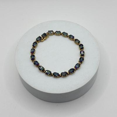 LOT 118J: 10k Gold Bracelet (9.63g)