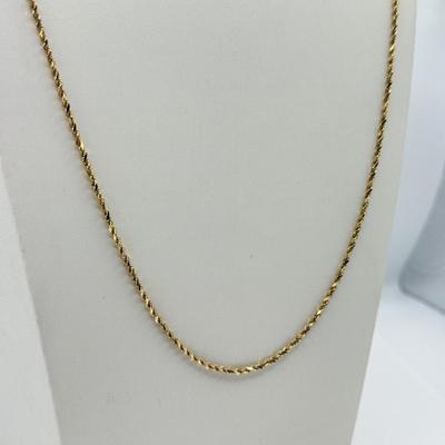 LOT 123J: 14kt Gold 24" Twisted Rope Chain Necklace (6.05g)