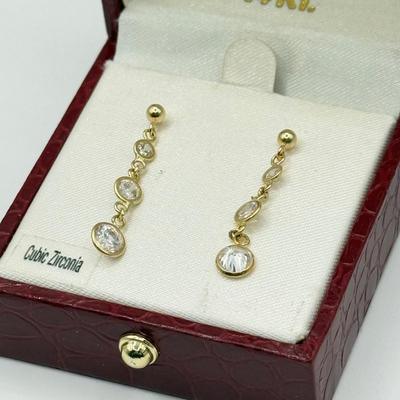 LOT 124J: 14kt Gold CZ Drop Pierced Earrings w/ Box (1.19g)